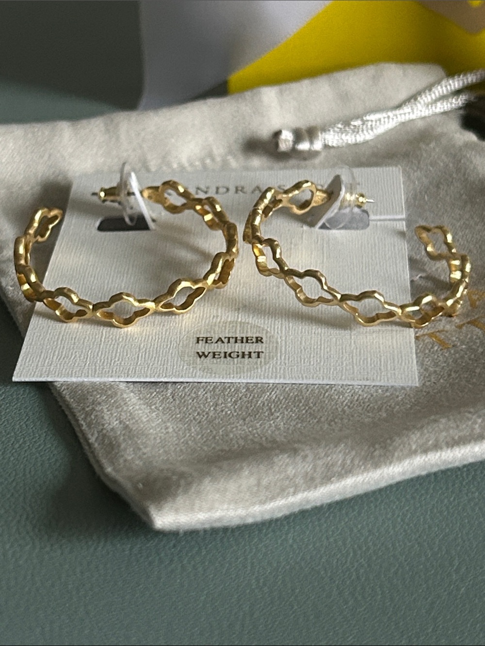 Kendra Scott Abbie Cuff Bracelet and Hoop Earrings Set - Picture 4 of 7